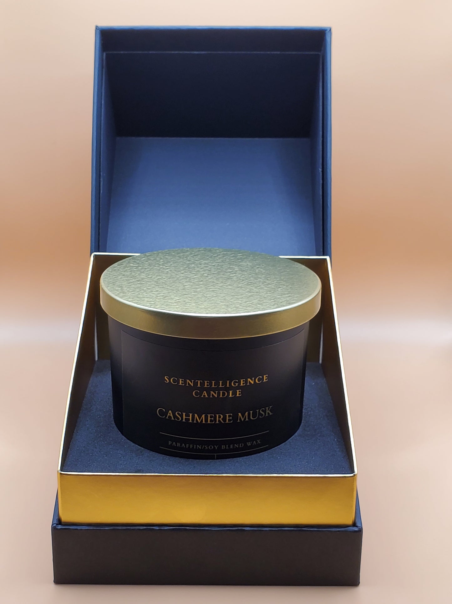 Cashmere Musk Candle – 12oz Hand-Poured | Bergamot, Amber & Vetiver Parrafin/Soy Blend